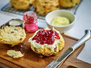 Scone Selection Gift Box - Selection of 12 British Scones with Assorted Flavors