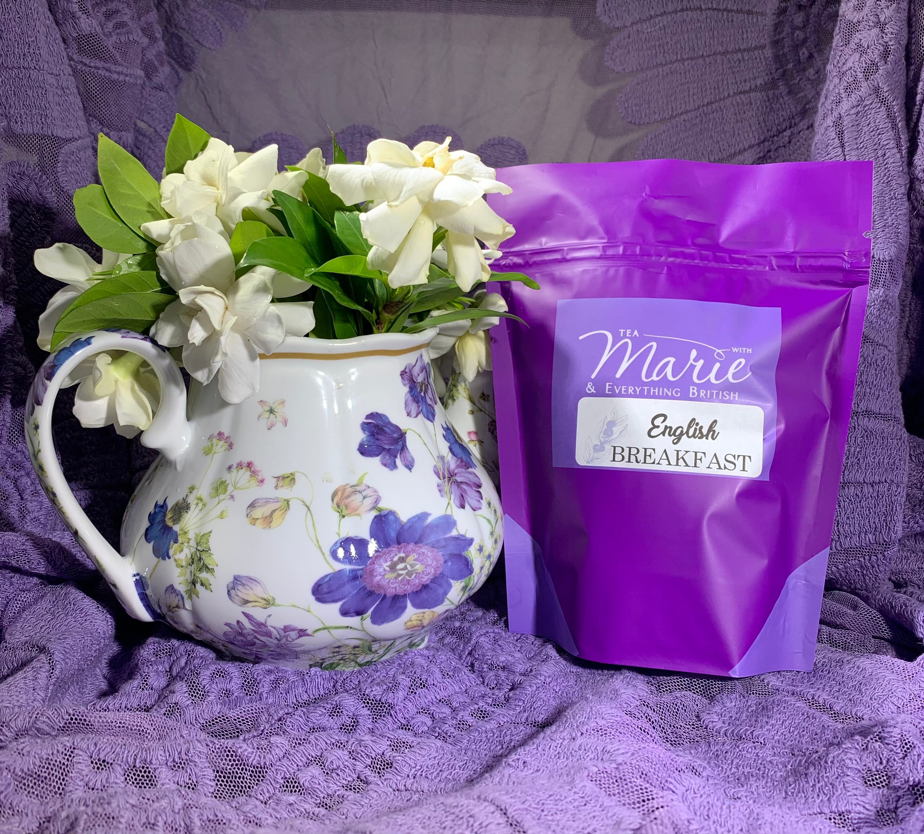 English Breakfast Tea in Pyramid Tea Bags- Black – TRISHNNA TEA